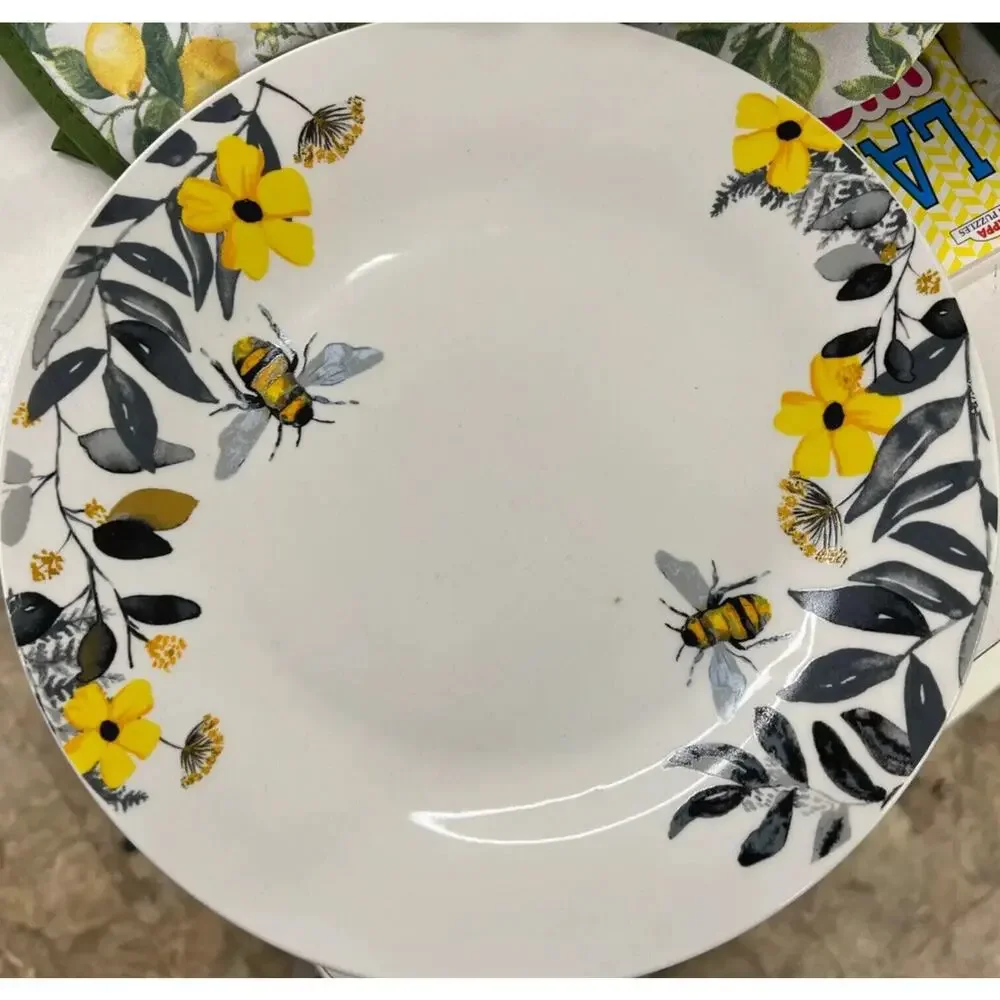 4 + Set Royal Norfolk Ceramic Bee Dinner Plates Floral Yellow White Spring 10.5
